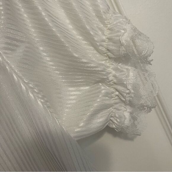 Vintage Mass Appeal Blouse Shimmer White US Large Ruffle Victorian Lace Dramatic - Picture 11 of 13